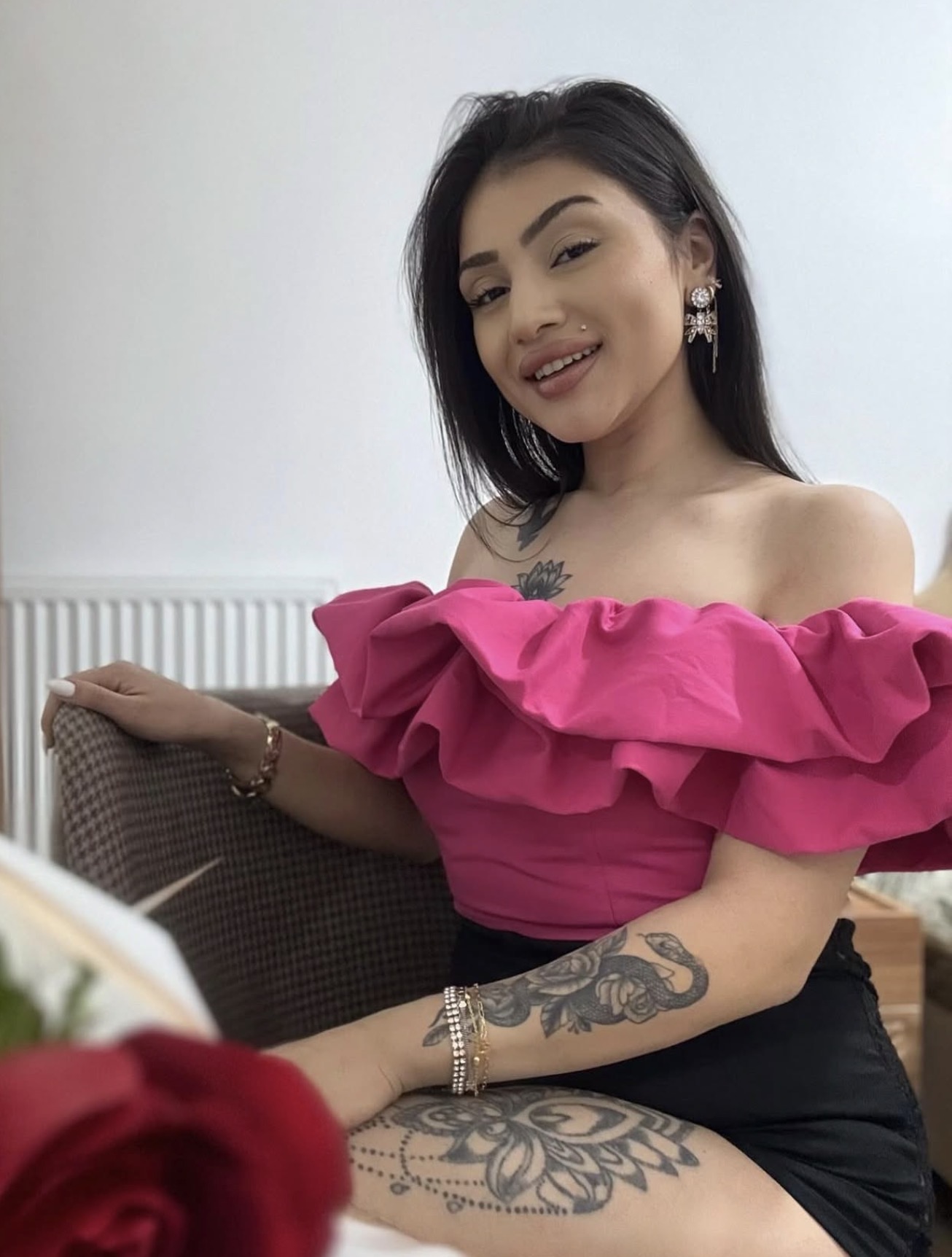 Bahçekapı Aşkı Bulmuş Kadın Escort Emine