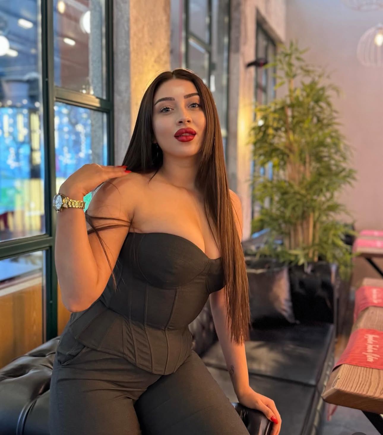 Saray Popüler Escort Bayan Şirin